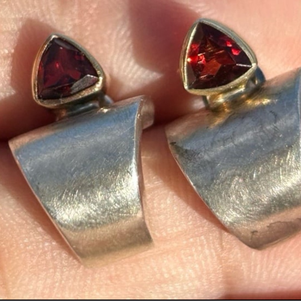 Vintage Michou Sterling Silver
22K Gold Vermeil pear stud posted earrings - Picture 4 of 8